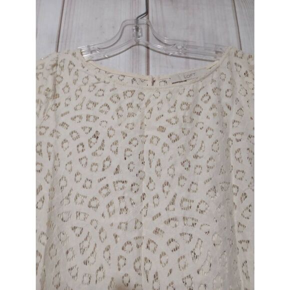 Loft Shirt Ladies Small Ivory Lace Short Sleeve‎ Round Neck - Picture 3 of 8